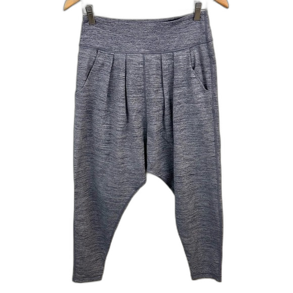 Lululemon Heathered Deep Indigo Happy Hatha Crop Size 4 - Picture 1 of 15